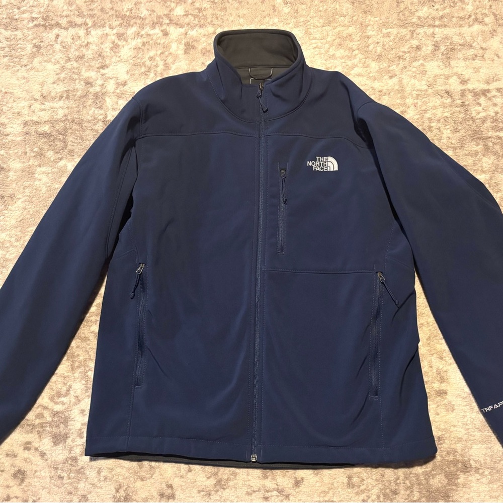 The North Face Men's Dark Blue Lightweight Softshell Jacket